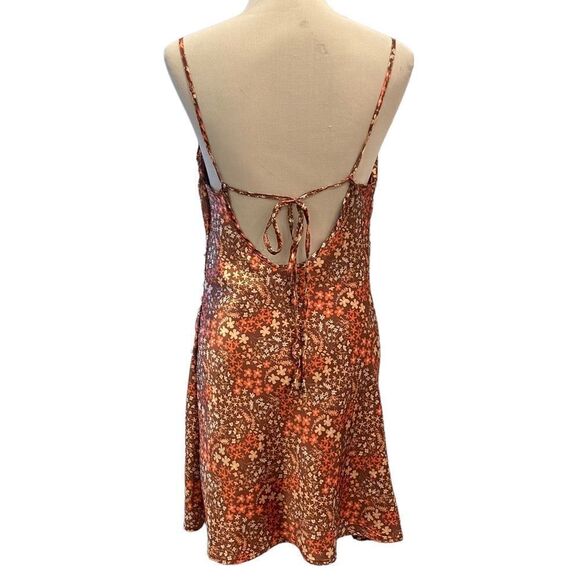 Birch And Stone Satiny Slip Rust Orange Ditsy Star Cami Mini Slip Dress - Picture 5 of 9